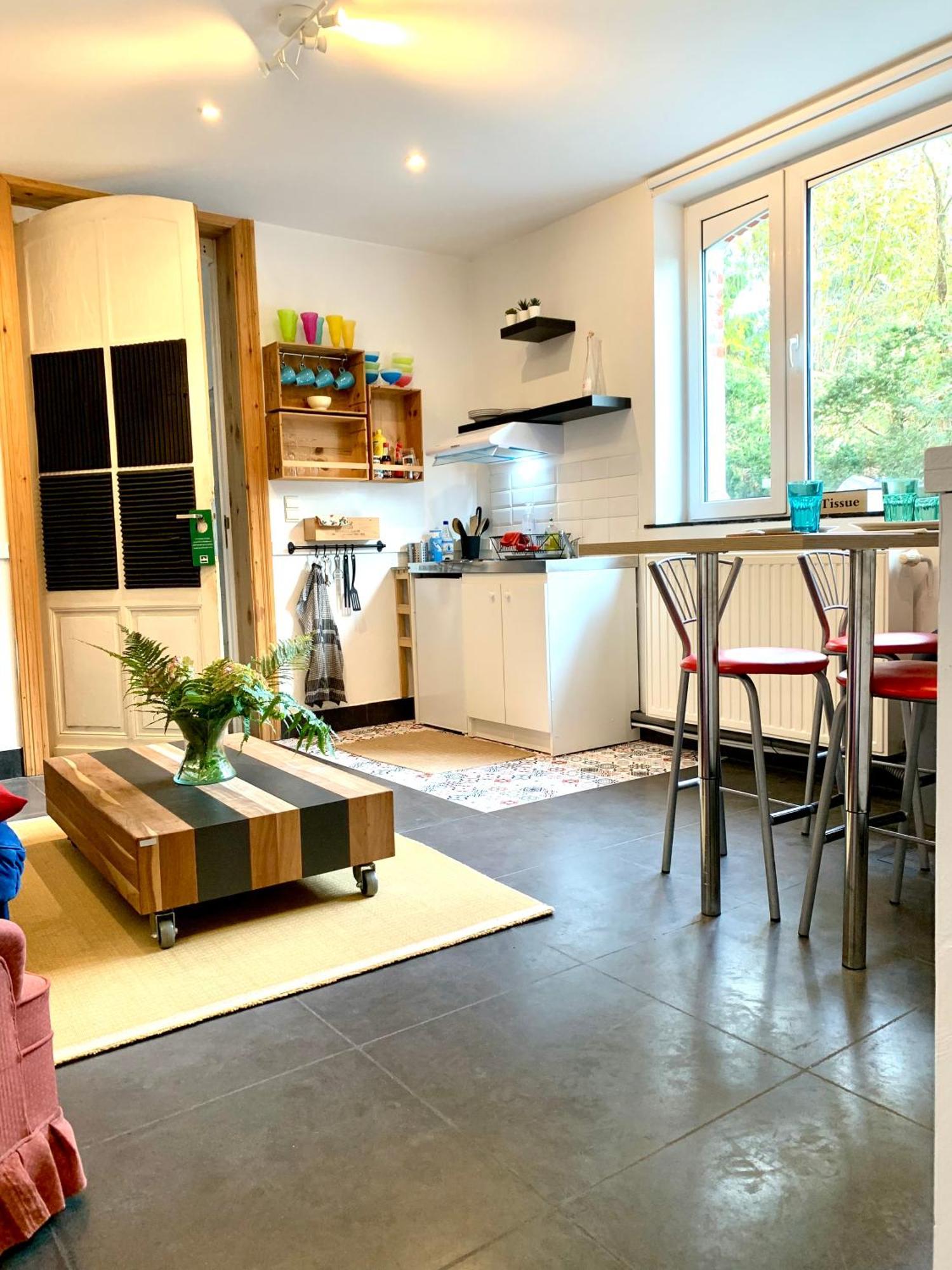 Studio - Tour D'Heloise - 10' De Bruxelles لا هولب المظهر الخارجي الصورة